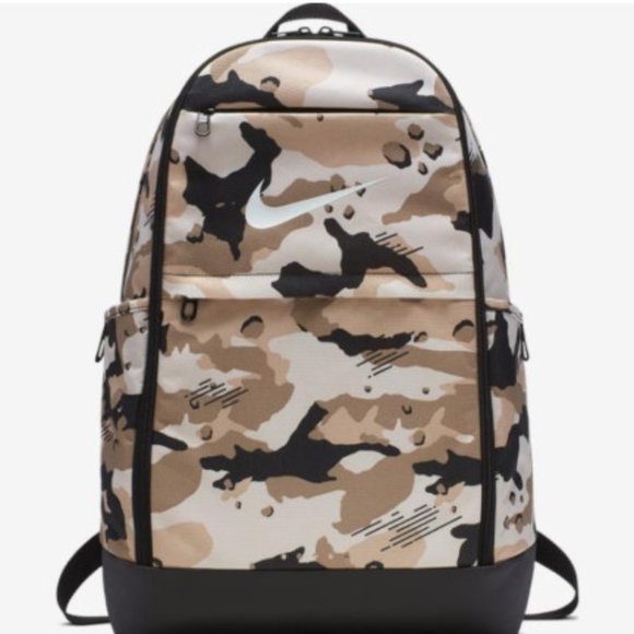 camouflage backpack nike